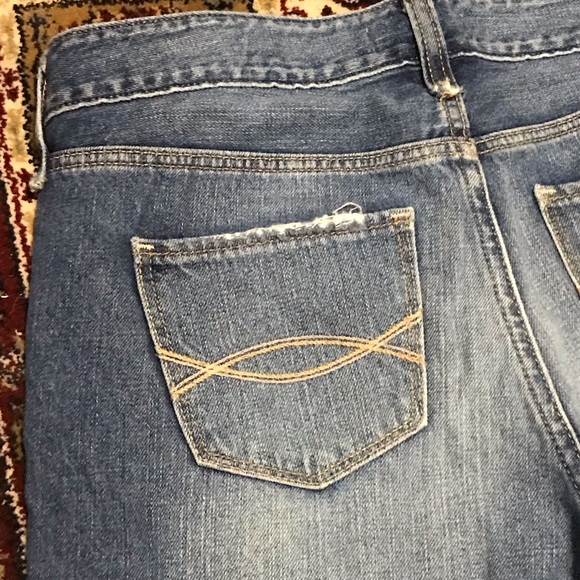 Abercrombie 2010s era - Picture 7 of 8